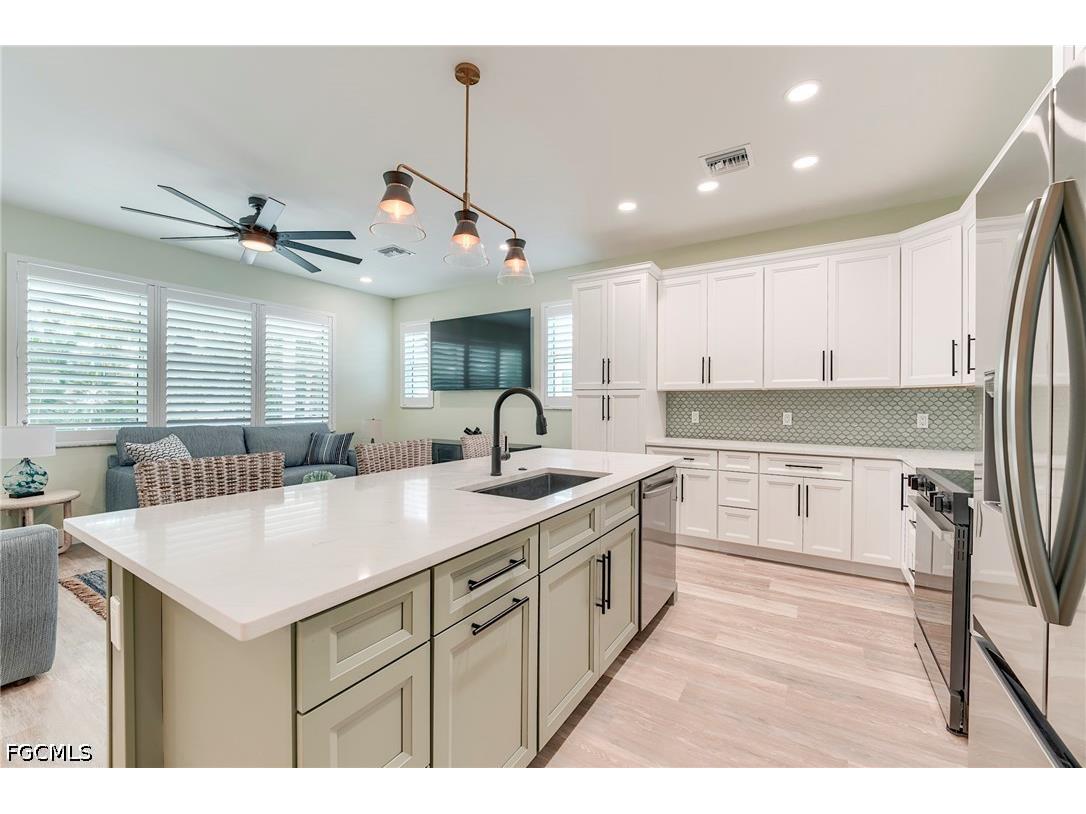 159 Delmar Avenue Fort Myers Beach FL 33931 2026019512 image6