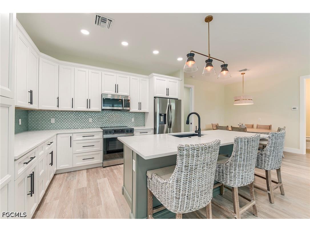 159 Delmar Avenue Fort Myers Beach FL 33931 2026019512 image8