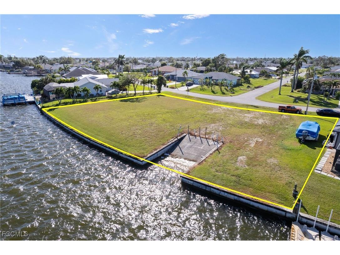 159 SE 6th Street Cape Coral FL 33990 2026000936 image1