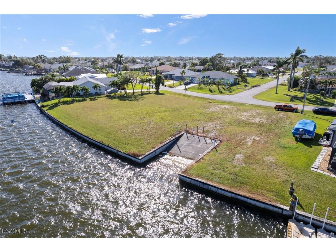 159 SE 6th Street Cape Coral FL 33990 2026000936 image2