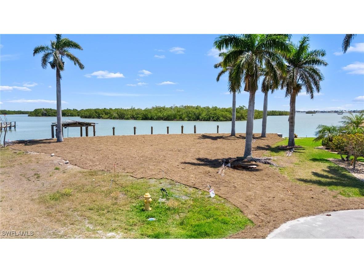 159 Tahiti Street Naples FL 34113 224101895 image2