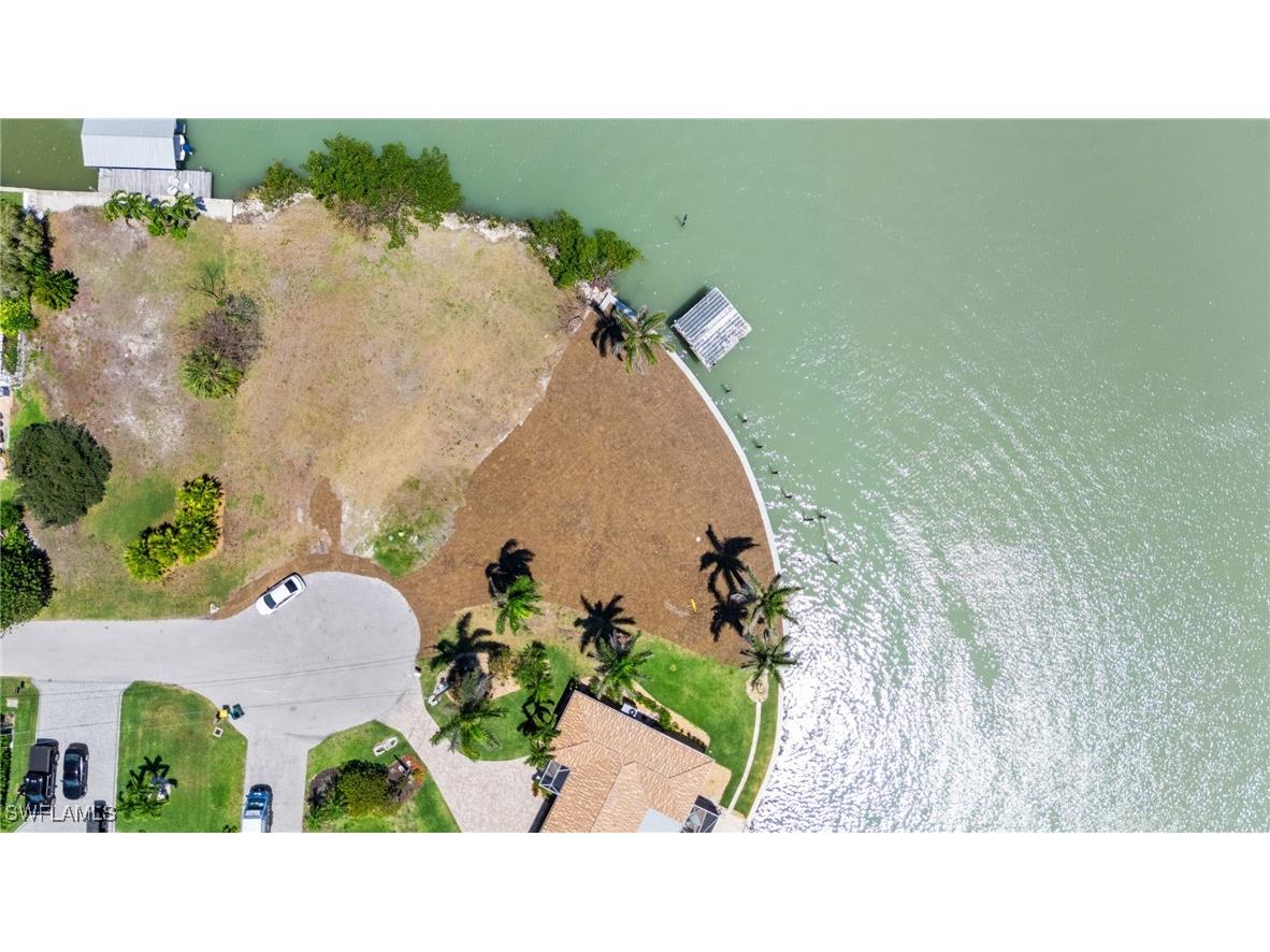 159 Tahiti Street Naples FL 34113 224101895 image9