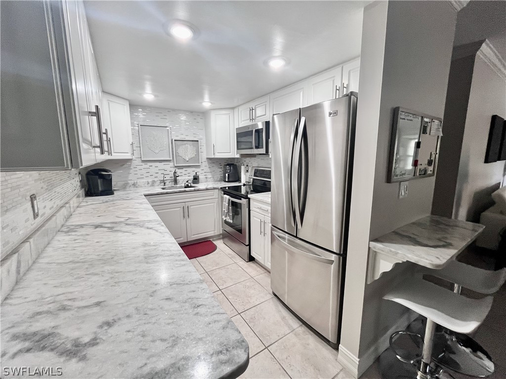 159 Teryl Road #2 Naples FL 34112 226007507 image11