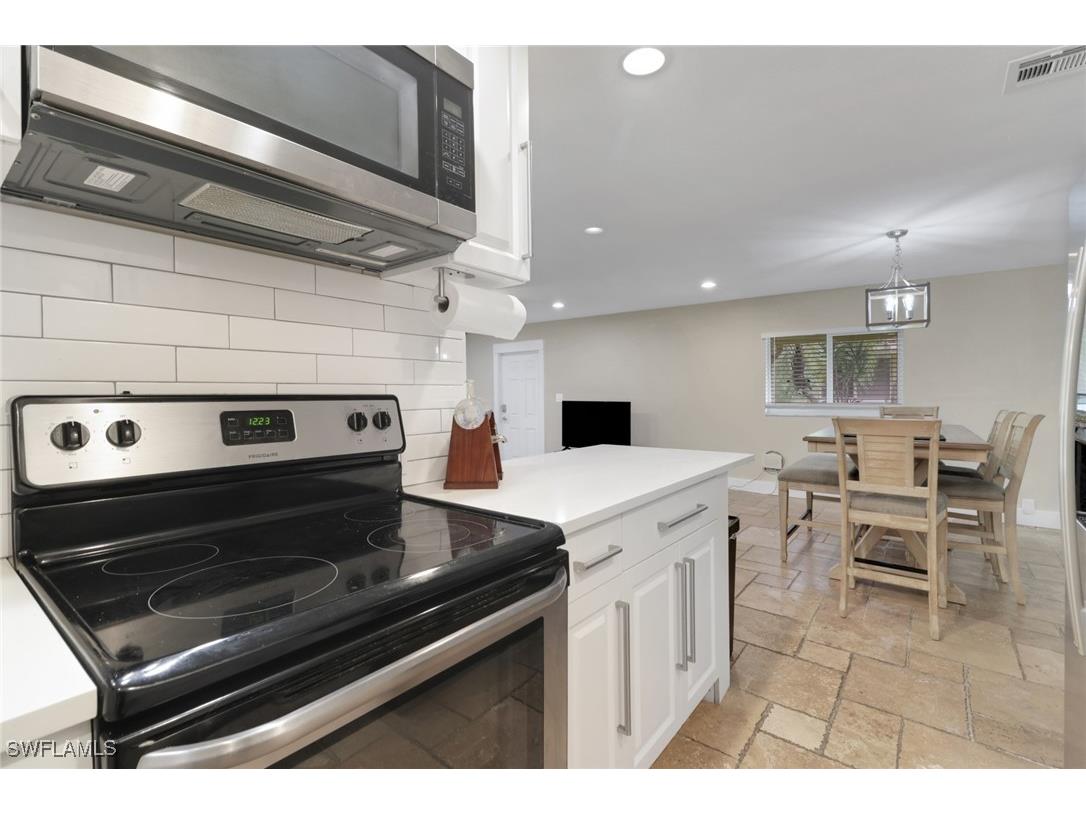 159 Teryl Road #E3 Naples FL 34112 225075047 image16