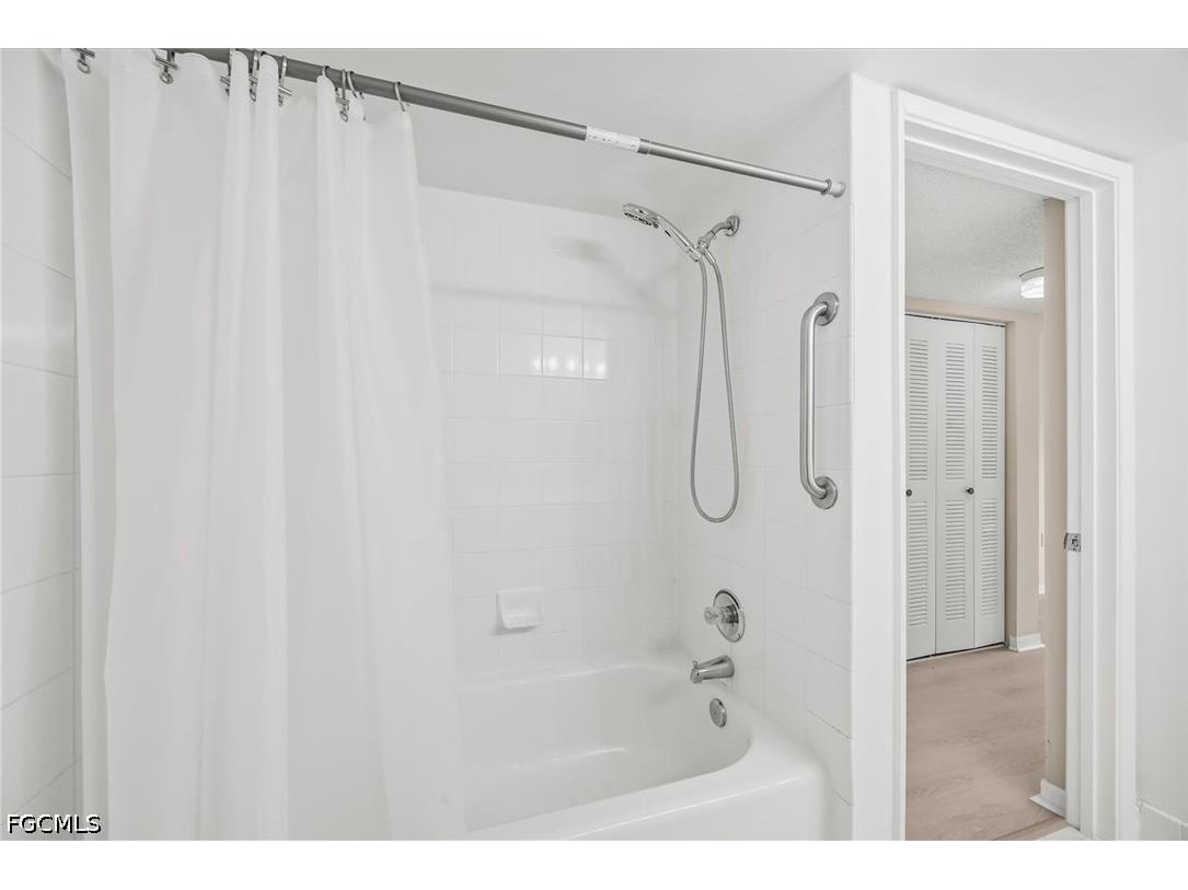 1590 S 42nd Circle #209 Vero Beach FL 32967 2026024952 image16
