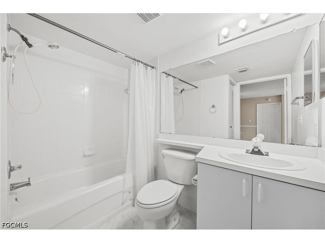 1590 S 42nd Circle #209 Vero Beach FL 32967 2026024952 image19