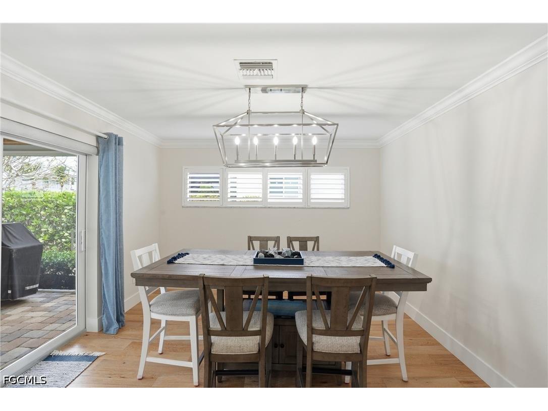 1590 Sandpiper Street Naples FL 34102 2026018875 image14