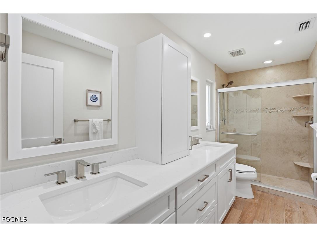 1590 Sandpiper Street Naples FL 34102 2026018875 image19