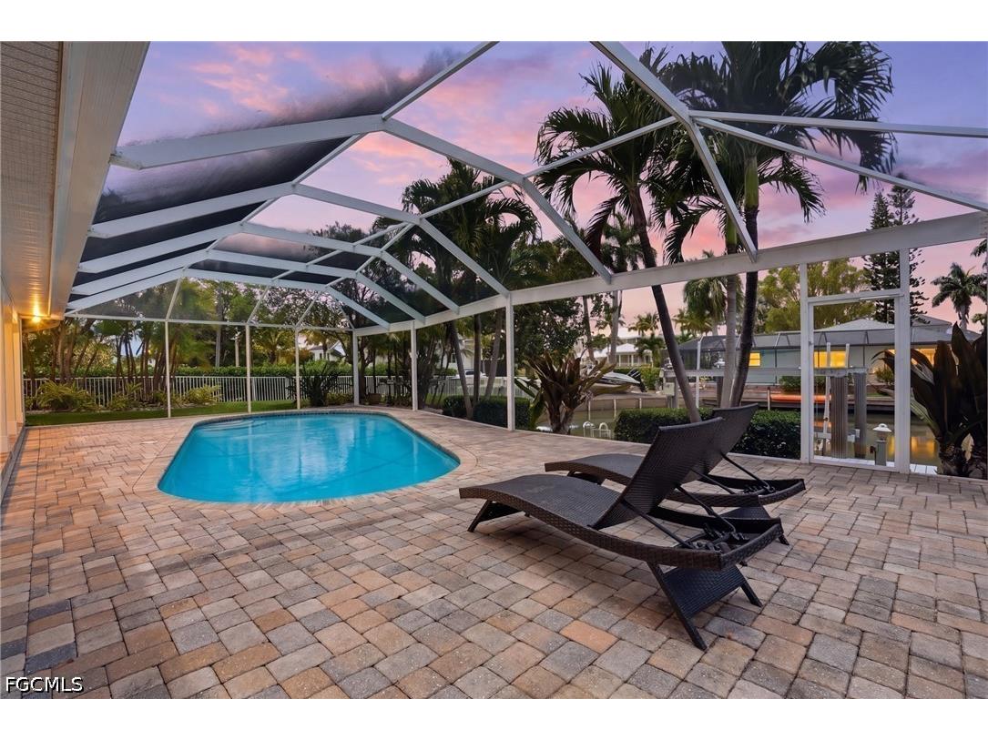 1590 Sandpiper Street Naples FL 34102 2026018875 image31