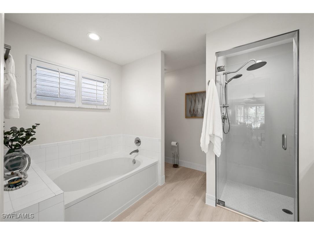 1590 Weybridge Circle #52 Naples FL 34110 225076898 image20