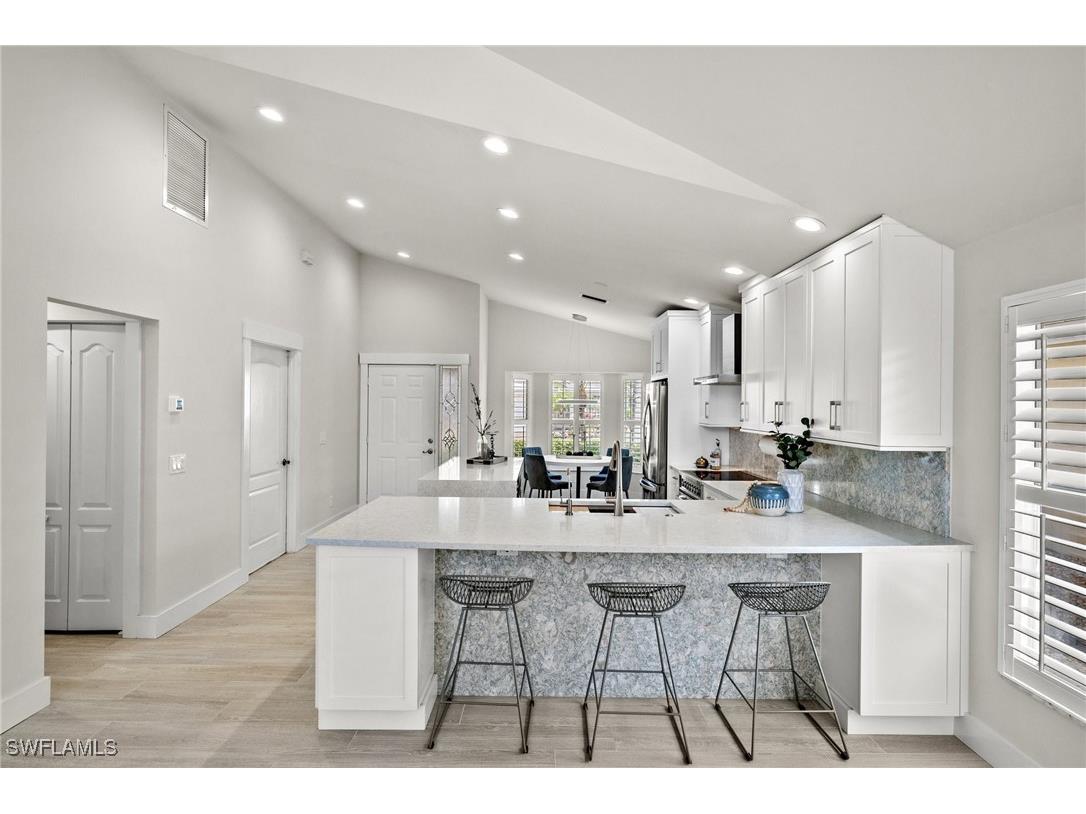 1590 Weybridge Circle #52 Naples FL 34110 225076898 image8