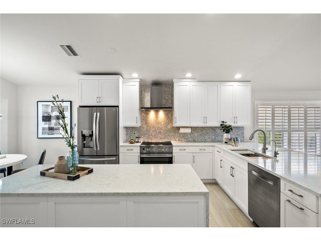 1590 Weybridge Circle #52 Naples FL 34110 225076898 image9