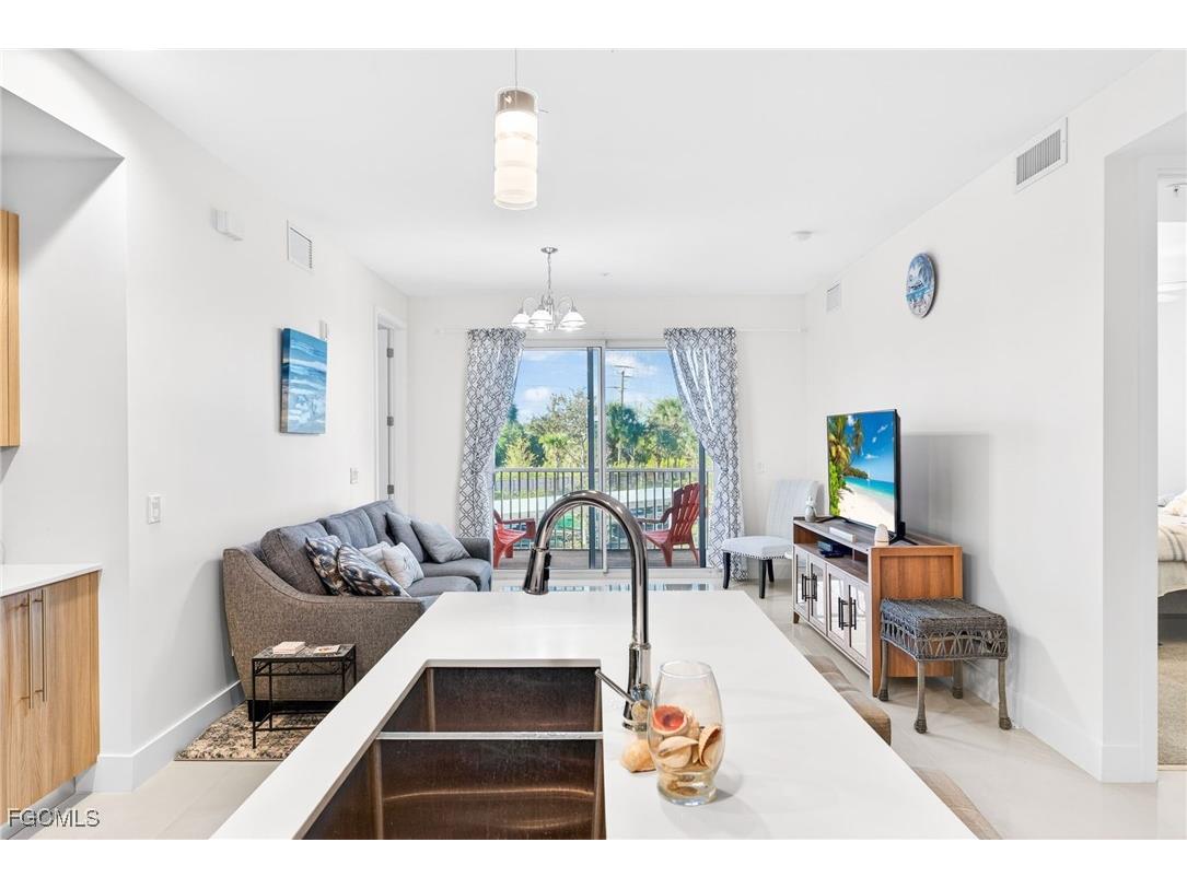15901 Royal Pointe Lane #202 Fort Myers FL 33908 2026001174 image3