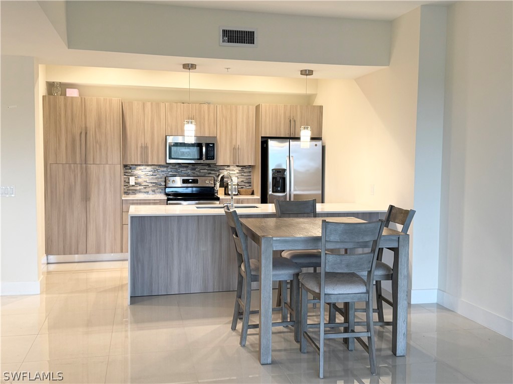 15901 Royal Pointe Lane #405 Fort Myers FL 33908 226009224 image3