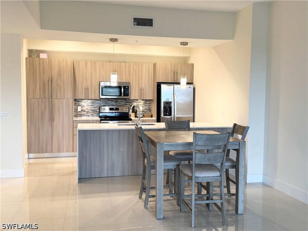15901 Royal Pointe Lane #405 Fort Myers FL 33908 226019865 image3