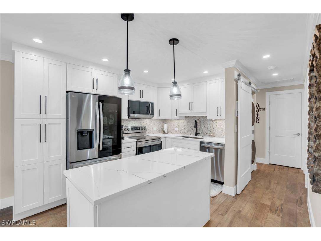 1595 Curlew Avenue #3-2 Naples FL 34102 224029739 image1