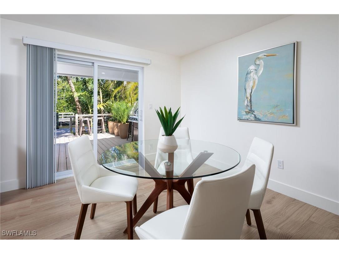 1595 Curlew Avenue #4 Naples FL 34102 226004747 image8