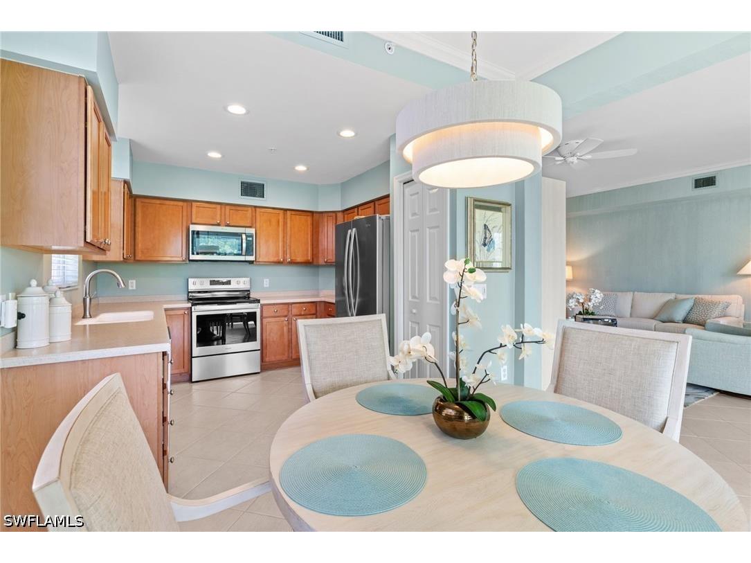 1595 Winding Oaks Way #103 Naples FL 34109 226014181 image9