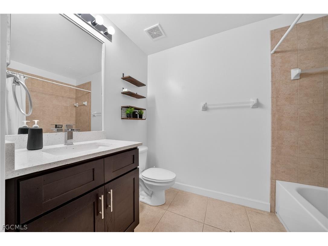 15969 Mandolin Bay Drive #102 Fort Myers FL 33908 2026010279 image15