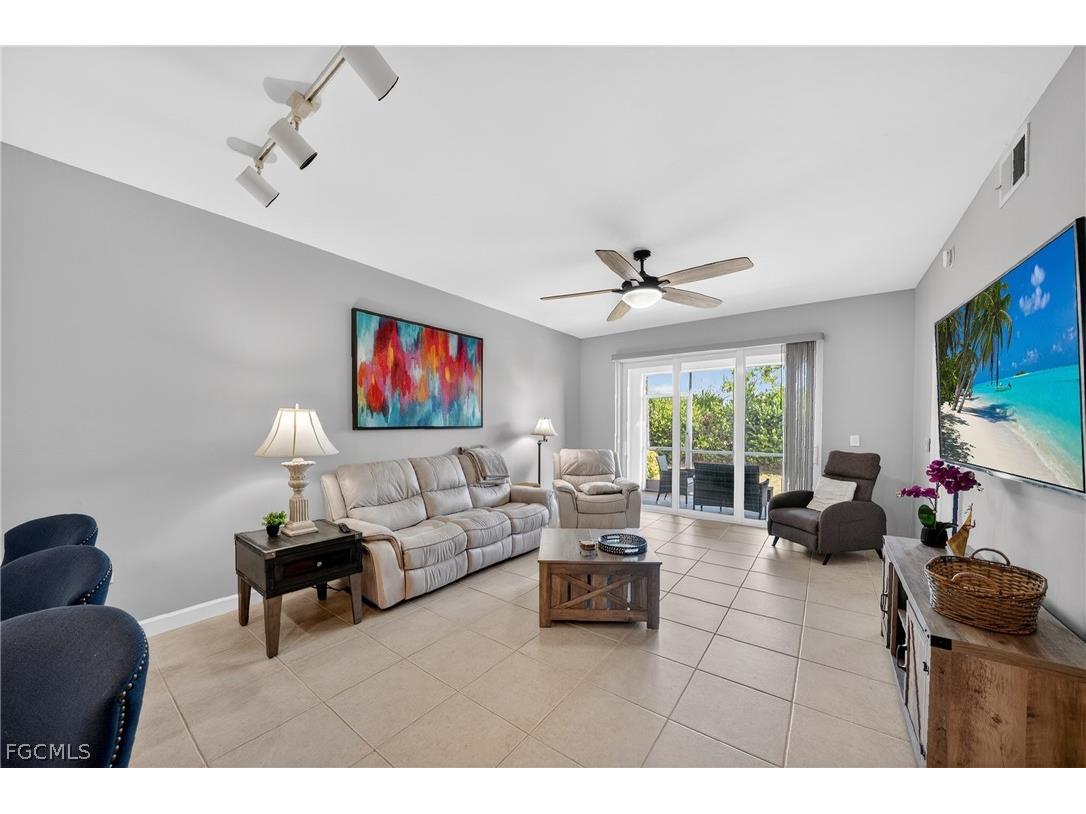 15969 Mandolin Bay Drive #102 Fort Myers FL 33908 2026010279 image3