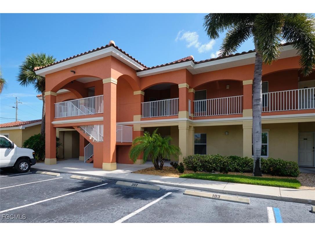 15969 Mandolin Bay Drive #205 Fort Myers FL 33908 2025016870 image1