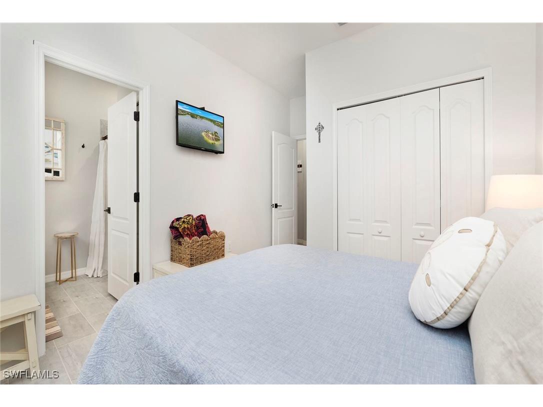 1597 Vizcaya Lane Naples FL 34113 225078276 image21