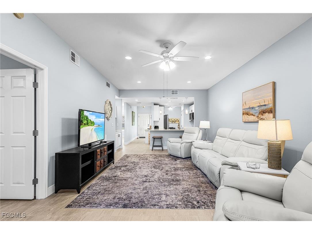 15979 Mandolin Bay Drive #104 Fort Myers FL 33908 2025021793 image10