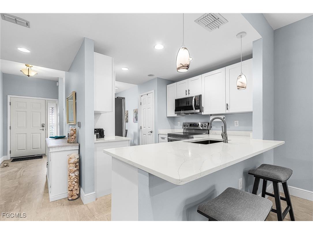 15979 Mandolin Bay Drive #104 Fort Myers FL 33908 2025021793 image5