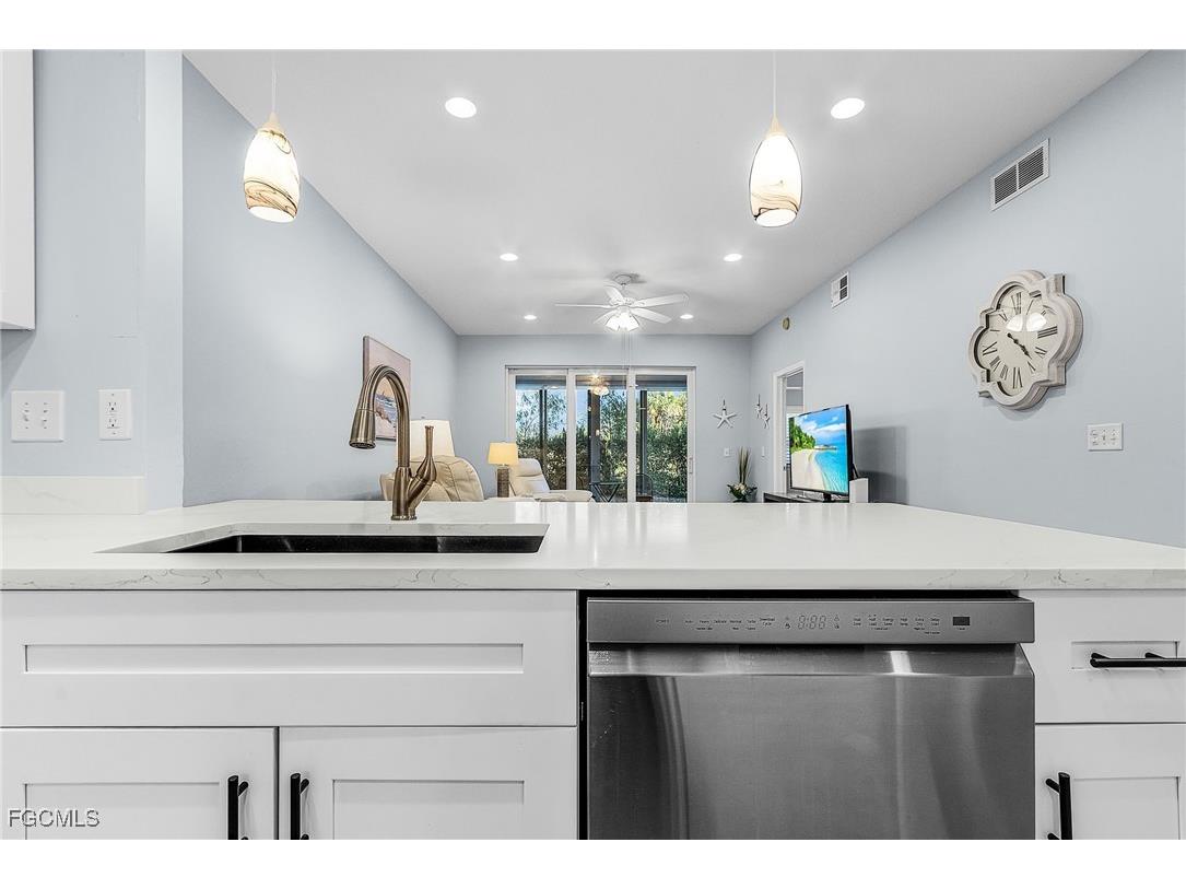 15979 Mandolin Bay Drive #104 Fort Myers FL 33908 2025021793 image8