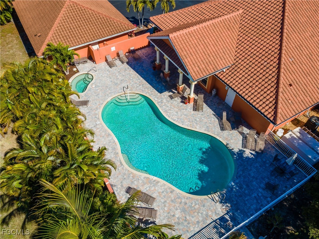 15989 Mandolin Bay Drive #204 Fort Myers FL 33908 2026006015 image1