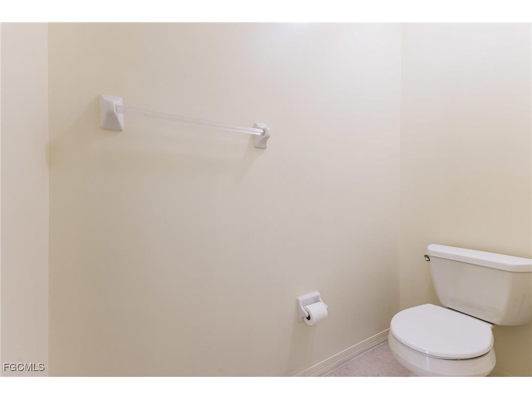 15989 Mandolin Bay Drive #204 Fort Myers FL 33908 2026006015 image24