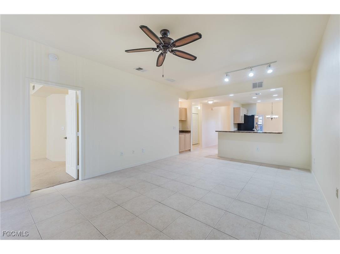 15989 Mandolin Bay Drive #204 Fort Myers FL 33908 2026006015 image3