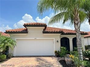 1599 Marton Court Naples FL 34113 225064139 image1