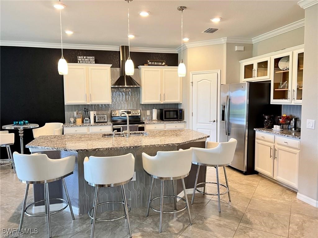 1599 Marton Court Naples FL 34113 225064139 image2