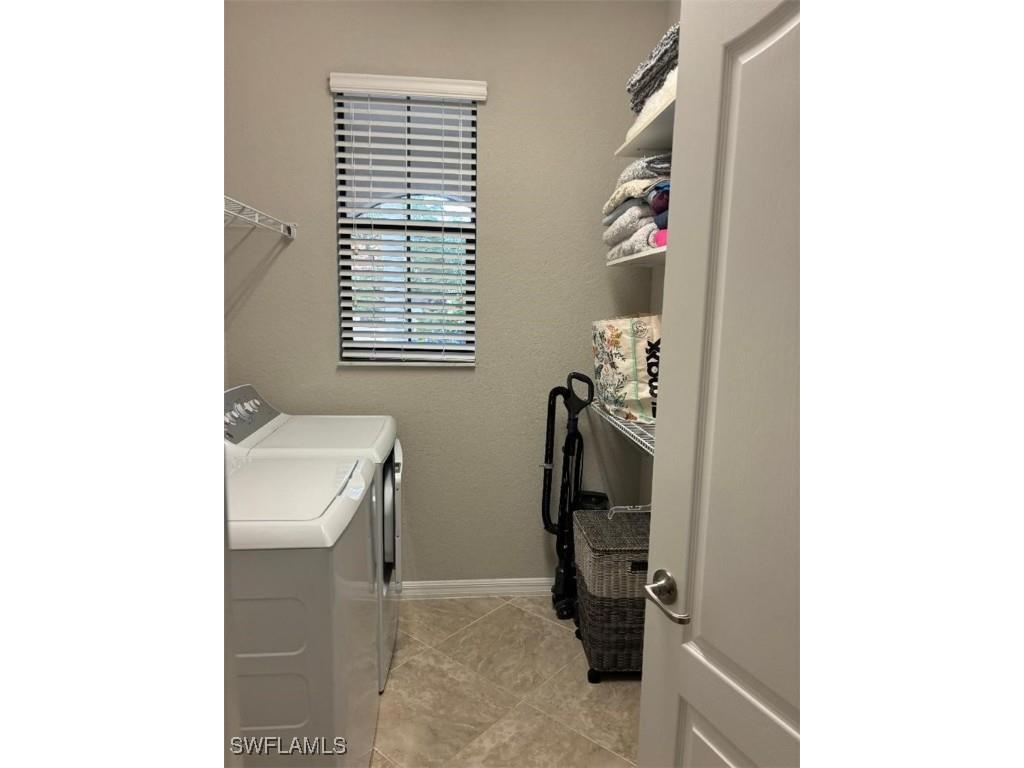 1599 Marton Court Naples FL 34113 225064139 image20