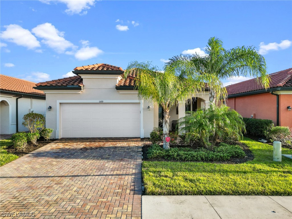 1599 Santiago Circle Naples FL 34113 223044772 image1