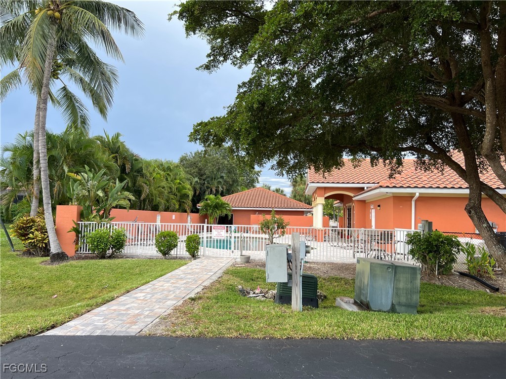 15998 Mandolin Bay Drive #104 Fort Myers FL 33908 2025017429 image39