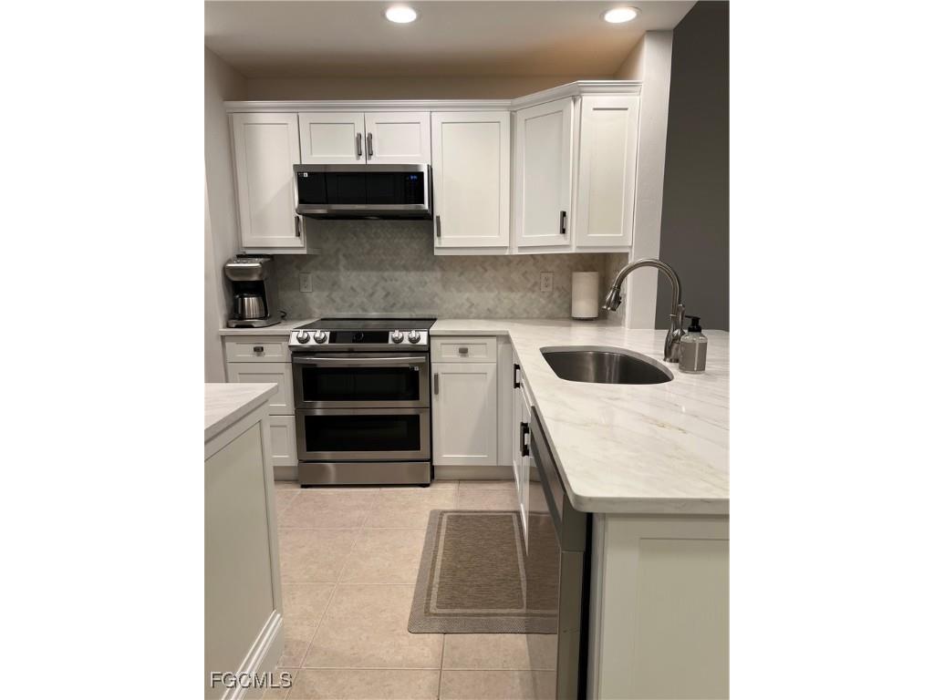 15998 Mandolin Bay Drive #104 Fort Myers FL 33908 2025017429 image6