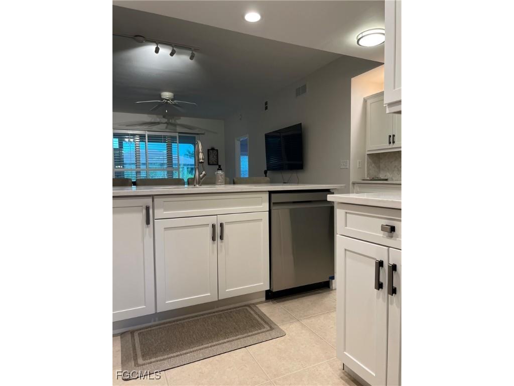 15998 Mandolin Bay Drive #104 Fort Myers FL 33908 2025017429 image8