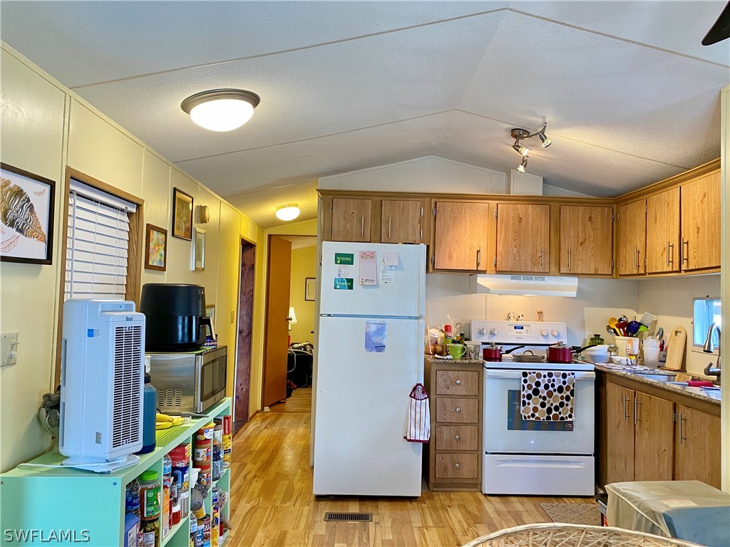 16 Garnet Drive #16G Naples FL 34114 226006420 image17