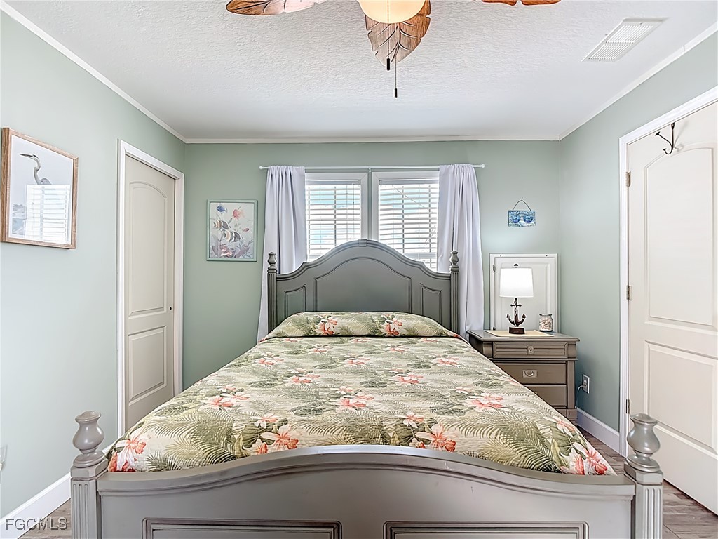 16 Helen Lane Fort Myers Beach FL 33931 2025020660 image20