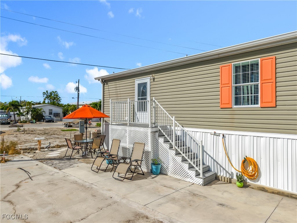 16 Helen Lane Fort Myers Beach FL 33931 2025020660 image35