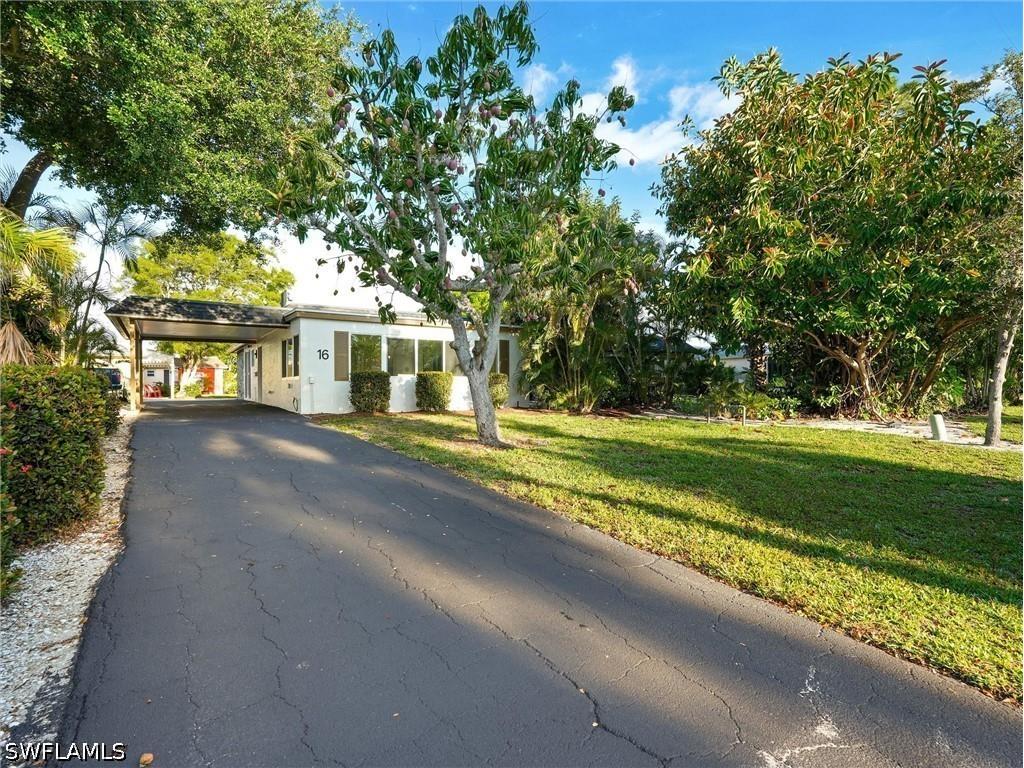 16 Kings Road #A16 Naples FL 34112 226019061 image1