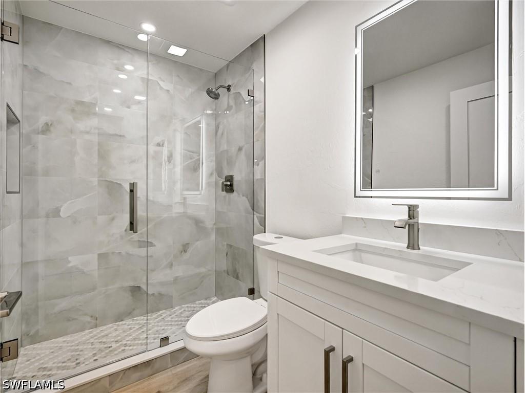 16 Kings Road #A16 Naples FL 34112 226019061 image25