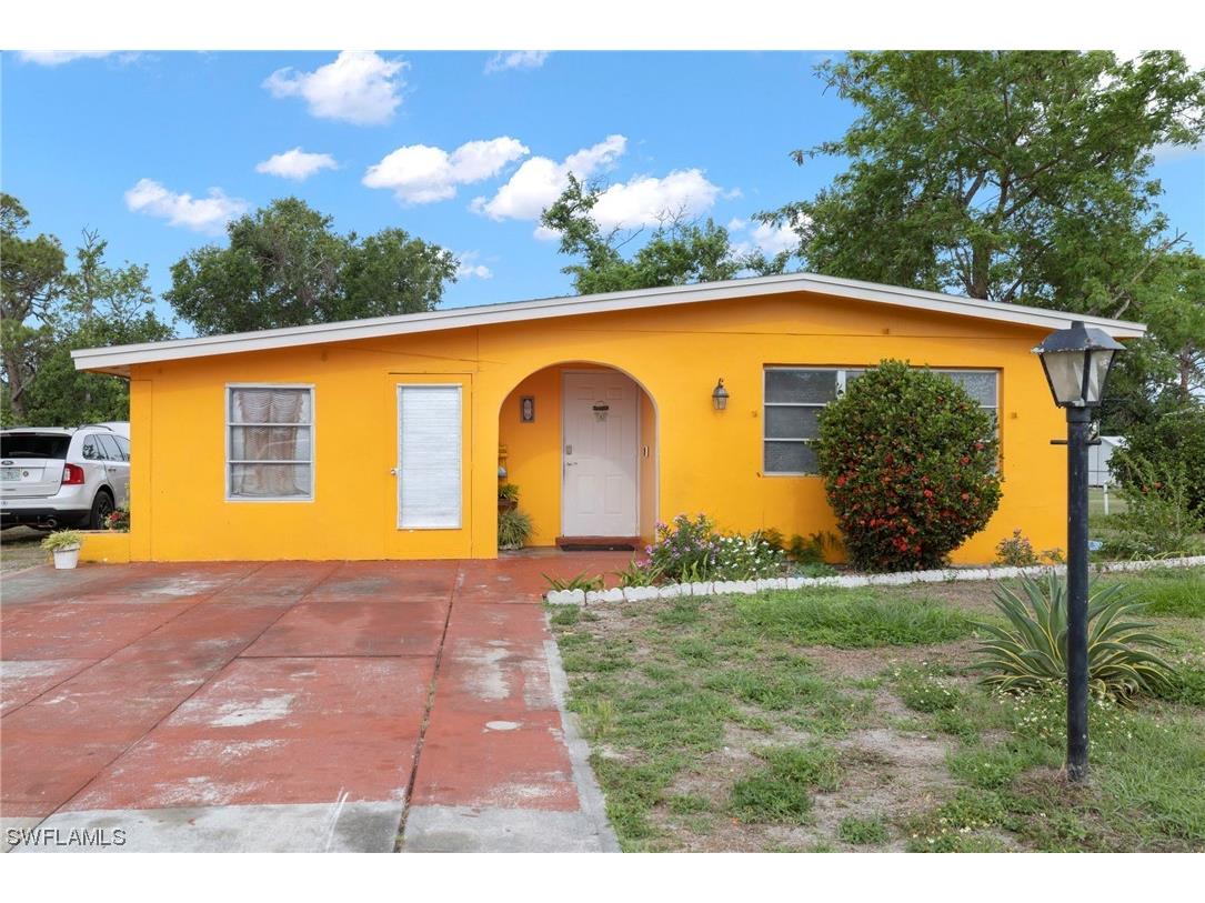 16 Massachusetts Road Lehigh Acres FL 33936 223033845 image1