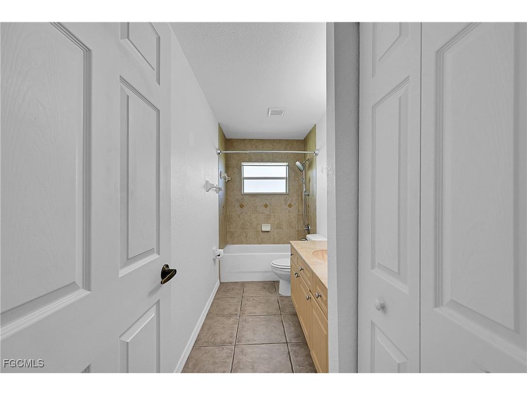 16 NW 12th Place Cape Coral FL 33993 2025011589 image25