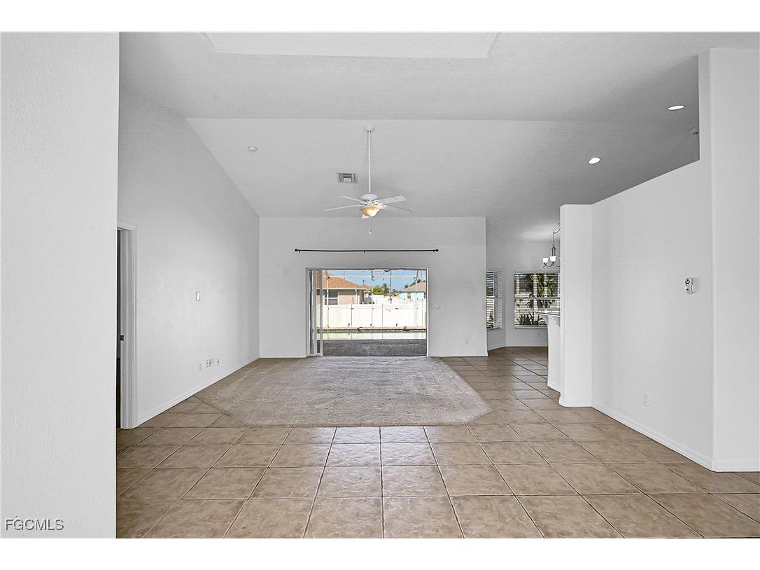 16 NW 12th Place Cape Coral FL 33993 2025011589 image5