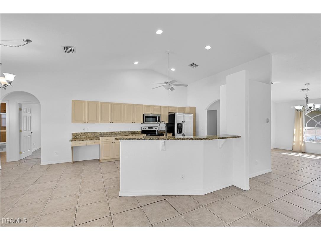 16 NW 12th Place Cape Coral FL 33993 2025011624 image11