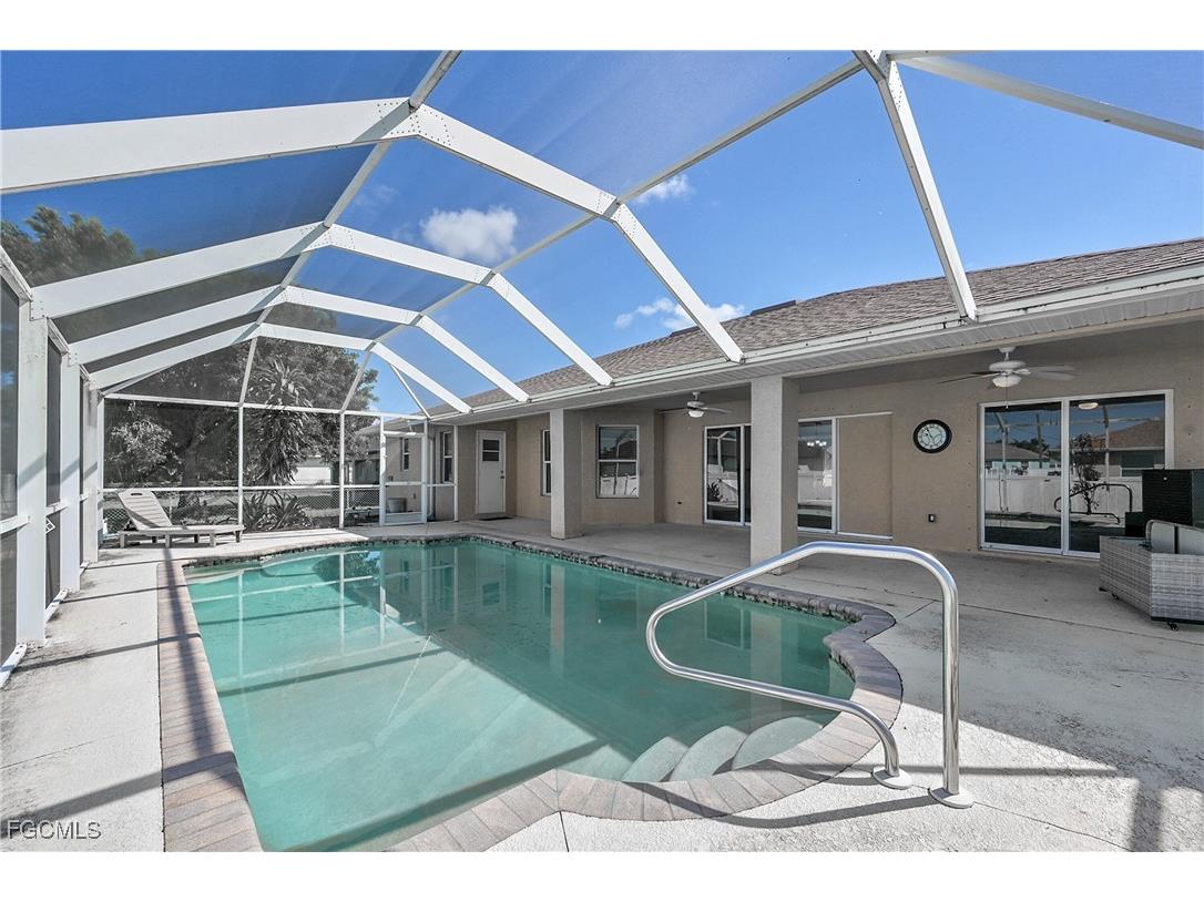 16 NW 12th Place Cape Coral FL 33993 2025011624 image38