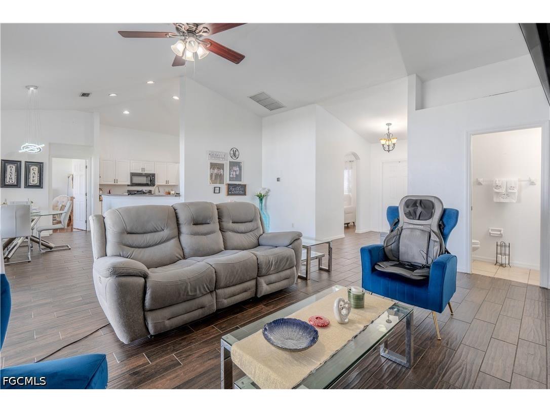 16 NW 18th Avenue Cape Coral FL 33993 2026020059 image10